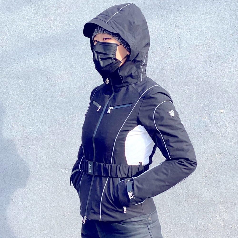 EMPORIO ARMANI EA7 Womens Petite Technical Ski Jacket